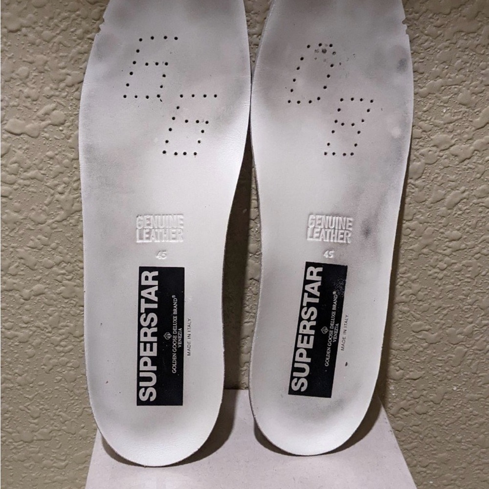 Golden Goose Superstars